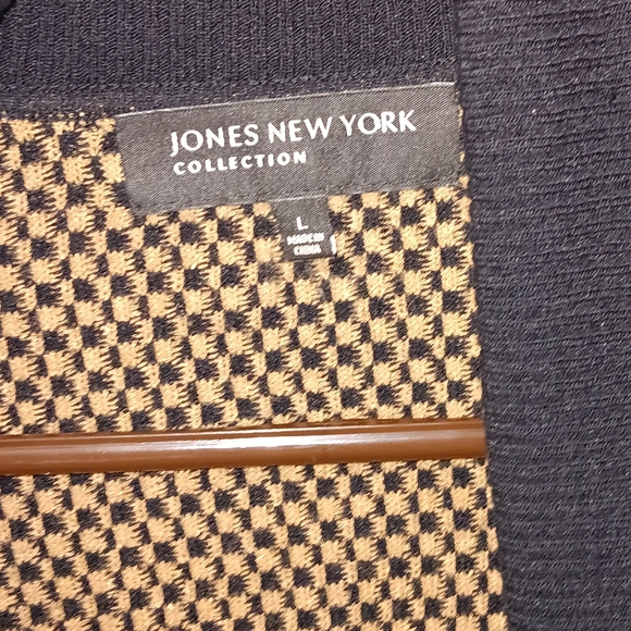 Stylish Black and Brown Women's Sweater - Picture 8 of 8